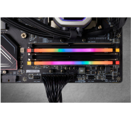 Slika izdelka: DDR4 16GB 3200MHz CL16 KIT (2x 8GB) Corsair RGB Vengeance PRO K2 XMP2.0 1,35V Gaming črna (CMW16GX4M2C3200C16)