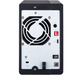 Slika izdelka: QNAP USB razširitvena enota TR-002