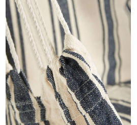 Slika izdelka: VonHaus črtast viseči vrtni stol